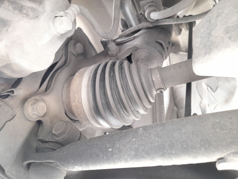 Recambio de transmision delantera derecha para mitsubishi outlander ii (cw_w) 2.2 di-d 4wd referencia OEM IAM 3815A076  