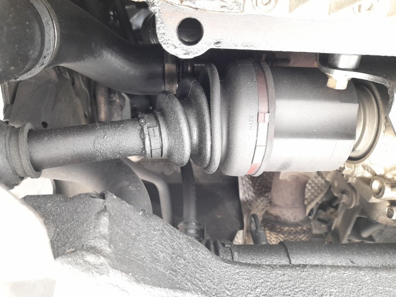 Recambio de transmision delantera derecha para mitsubishi outlander ii (cw_w) 2.2 di-d 4wd referencia OEM IAM 3815A076  