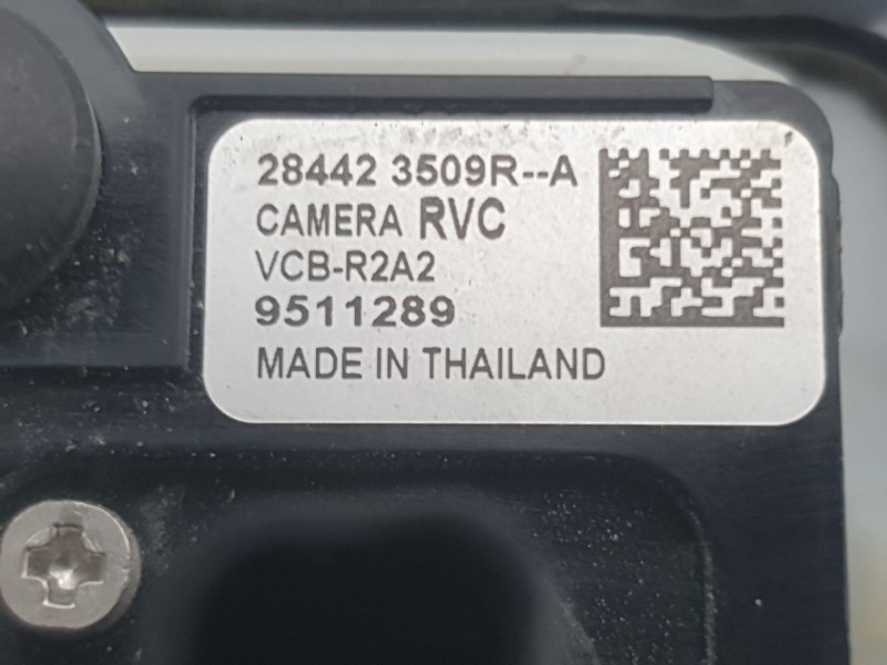 Recambio de camara vision trasera para mitsubishi colt 100t motion referencia OEM IAM 284423509R  