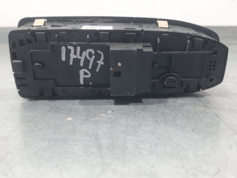 Recambio de mando elevalunas delantero izquierdo para mitsubishi colt 100t motion referencia OEM IAM MQ000767 C/MANDO RETROVISOR