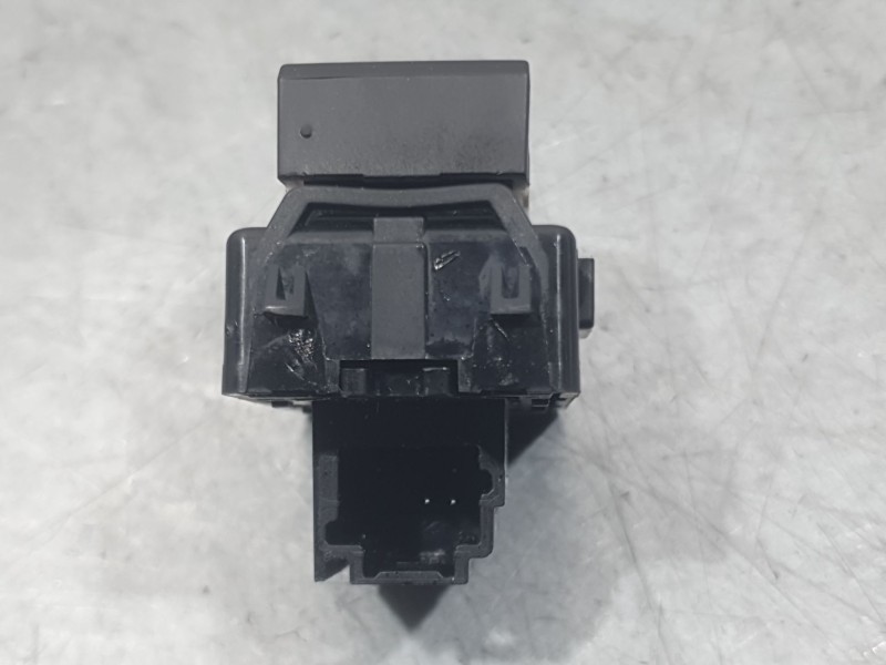 Recambio de mando elevalunas trasero derecho para mitsubishi colt 100t motion referencia OEM IAM 254218388R  