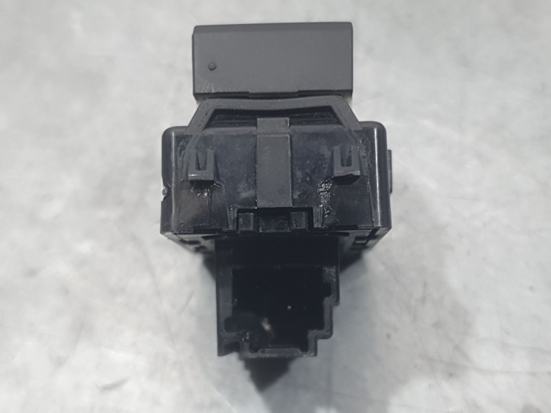 Recambio de mando elevalunas trasero izquierdo para mitsubishi colt 100t motion referencia OEM IAM 254218388R  