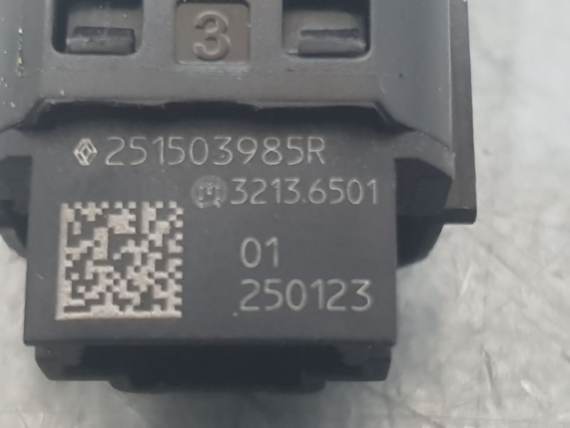 Recambio de boton start/stop para mitsubishi colt 100t motion referencia OEM IAM 251503985R  