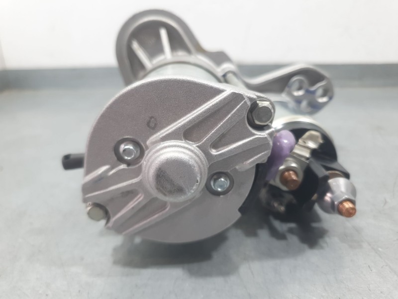 Recambio de motor arranque para mitsubishi colt 100t motion referencia OEM IAM 233008820R  