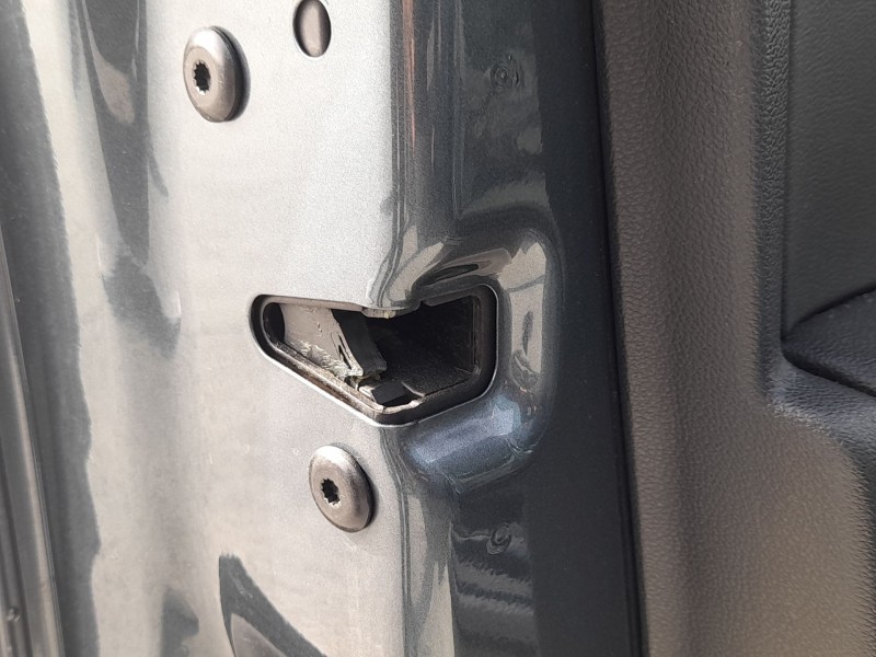 Recambio de cerradura puerta delantera izquierda para skoda octavia iii (5e3, nl3, nr3) 1.5 tsi referencia OEM IAM 5TB837015E  