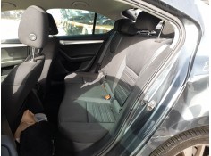 Recambio de asientos traseros para skoda octavia iii (5e3, nl3, nr3) 1.5 tsi referencia OEM IAM   