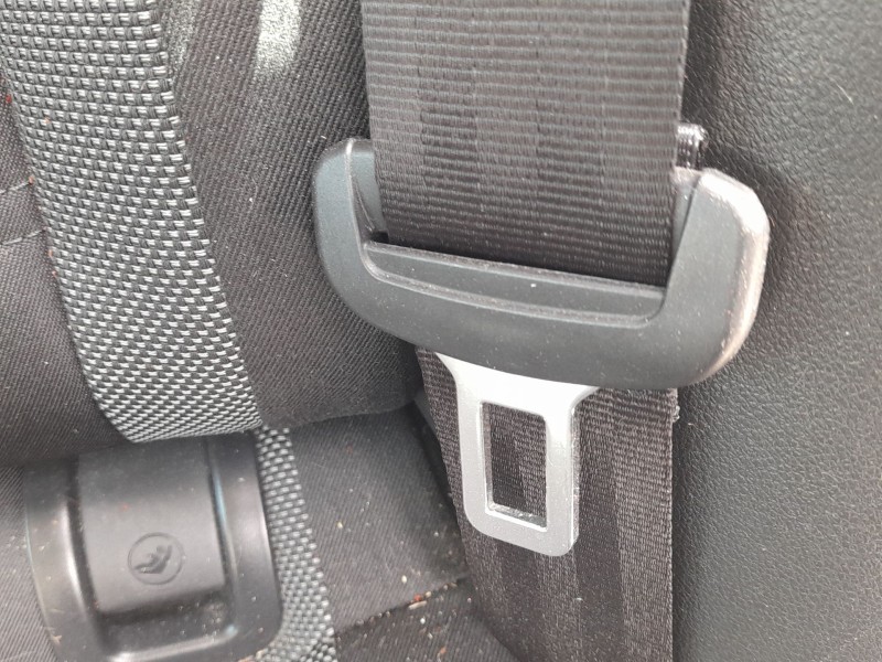 Recambio de cinturon seguridad trasero izquierdo para skoda octavia iii (5e3, nl3, nr3) 1.5 tsi referencia OEM IAM 5E5857447BRAA