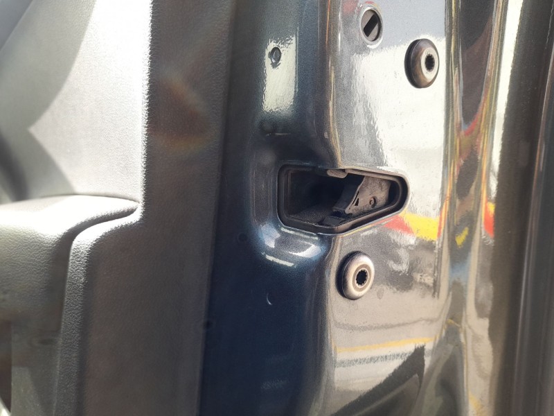 Recambio de cerradura puerta delantera derecha para skoda octavia iii (5e3, nl3, nr3) 1.5 tsi referencia OEM IAM 5TB837016E  