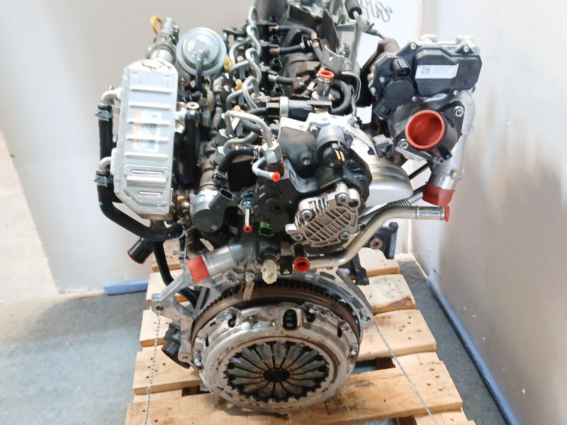 Recambio de motor completo para toyota auris (_e18_) 1.4 d-4d (nde180_) referencia OEM IAM 1ND INYECCION BOSCH VALVULA EGR ELECT