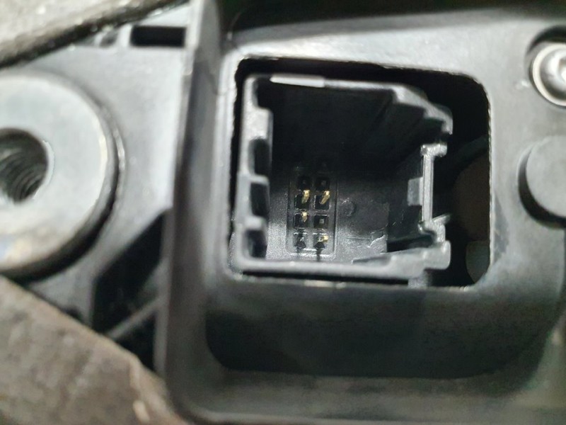 Recambio de cerradura puerta trasera derecha para opel astra k sports tourer selective start/stop referencia OEM IAM 13598385  4