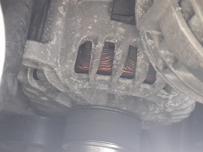 Recambio de alternador para skoda octavia iii (5e3, nl3, nr3) 1.5 tsi referencia OEM IAM 04E903015G 04E903015GX 