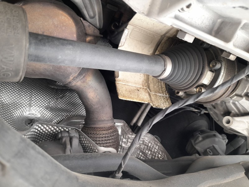 Recambio de transmision delantera derecha para skoda octavia iii (5e3, nl3, nr3) 1.5 tsi referencia OEM IAM 5Q0407272FF  