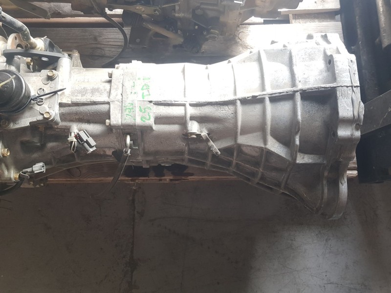 Recambio de caja cambios para nissan pick-up (d22) 2.5 turbodiesel referencia OEM IAM SIN REF  5VELOCIDADES