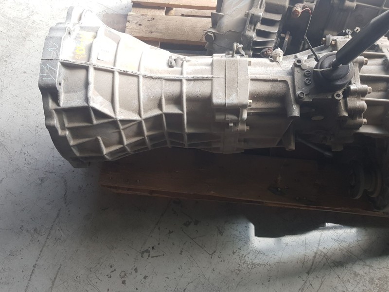 Recambio de caja cambios para nissan pick-up (d22) 2.5 turbodiesel referencia OEM IAM SIN REF  5VELOCIDADES