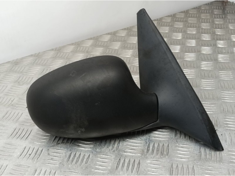 Recambio de retrovisor derecho para daewoo lanos s referencia OEM IAM   C MANDO