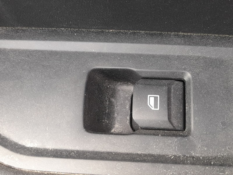 Recambio de mando elevalunas delantero derecho para mg mg 4 (eh32) ev referencia OEM IAM 11129162  