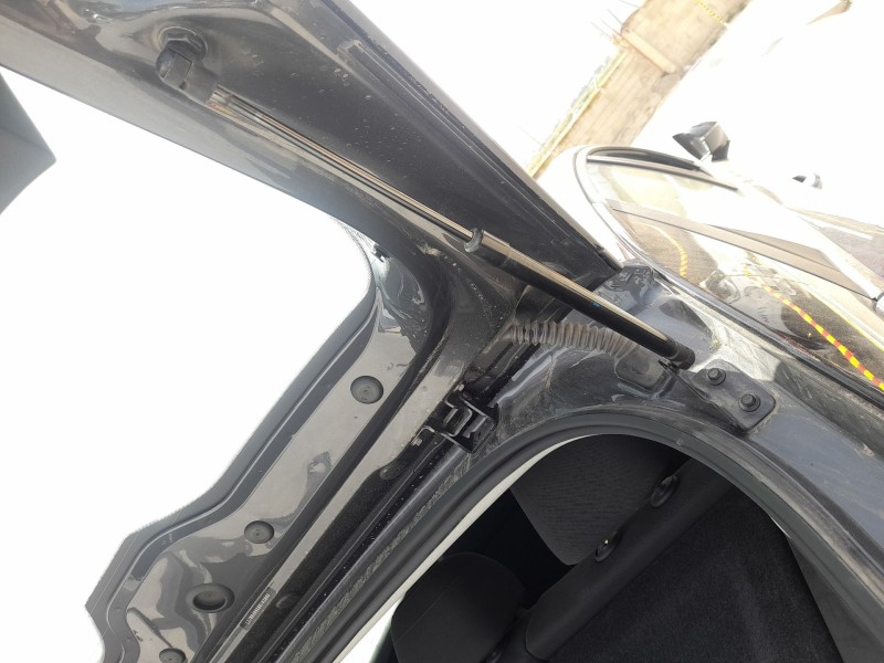 Recambio de amortiguadores maletero / porton para mg mg 4 (eh32) ev referencia OEM IAM 11354703  