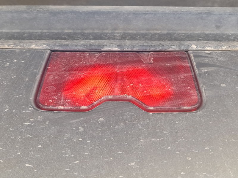 Recambio de faro antiniebla trasero central para mg mg 4 (eh32) ev referencia OEM IAM   