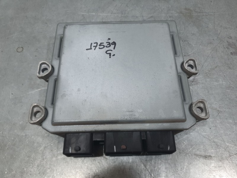 Recambio de centralita motor uce para citroën c2 (jm_) 1.4 hdi referencia OEM IAM 9653451880 5WS40285ET SIEMENS