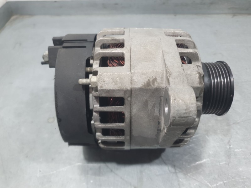 Recambio de alternador para opel vectra c gts (z02) 1.9 cdti (f68) referencia OEM IAM 1022110640 602518 1022110640
