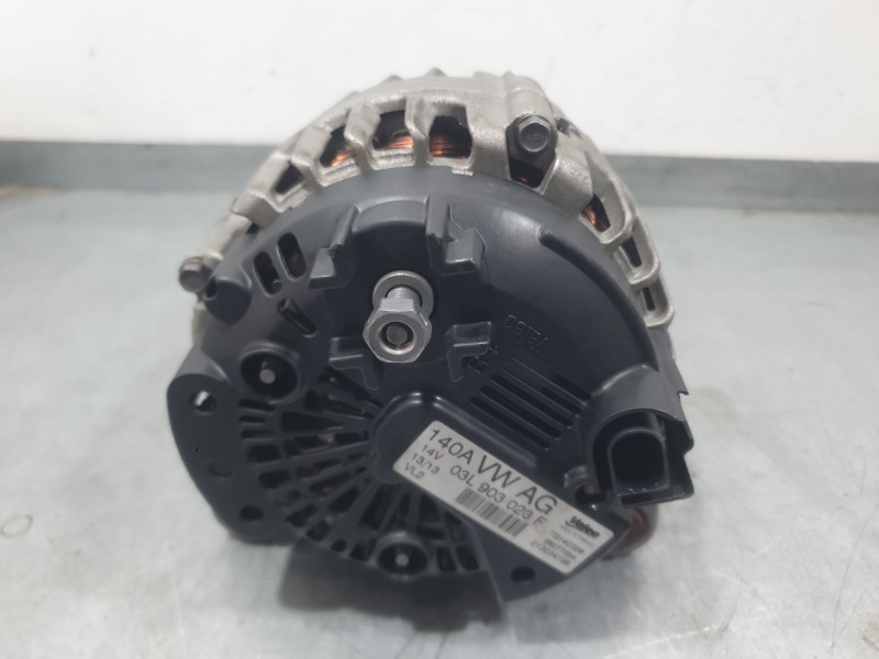 Recambio de alternador para seat toledo iv (kg3) 1.6 tdi referencia OEM IAM 03L903023F 2607703A VALEO
