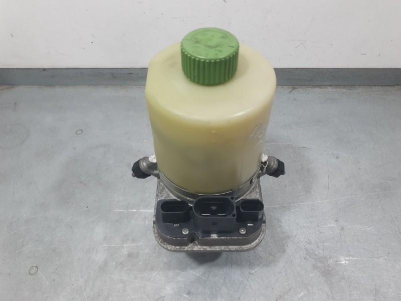 Recambio de bomba direccion electrica para seat toledo iv (kg3) 1.6 tdi referencia OEM IAM 6R0423156C  