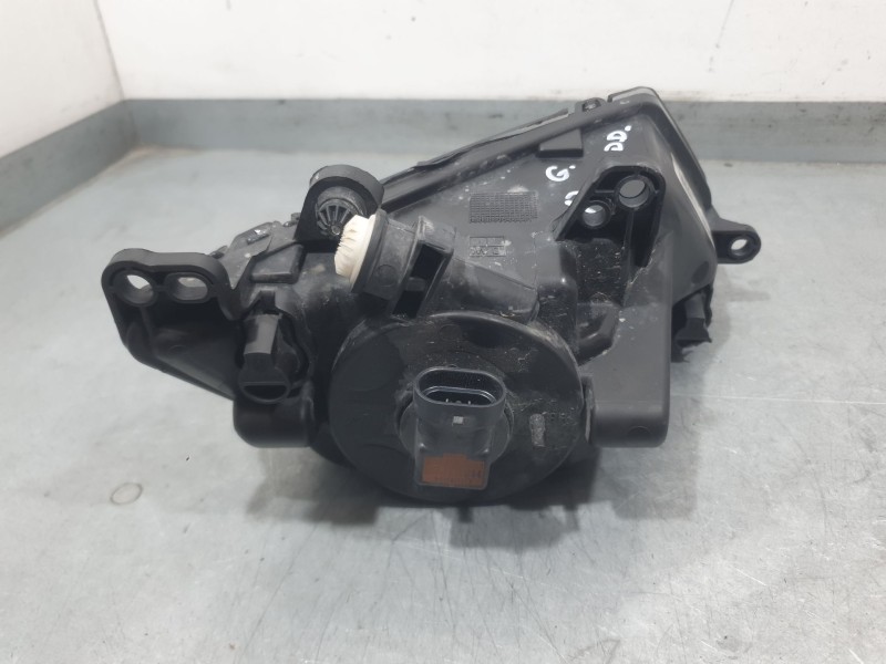 Recambio de faro antiniebla derecho para seat toledo iv (kg3) 1.6 tdi referencia OEM IAM 6J9941702A 1NE01107702 HELLA