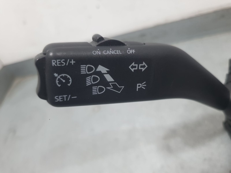 Recambio de mando luces y limpia para seat toledo iv (kg3) 1.6 tdi referencia OEM IAM 6RA953521M  