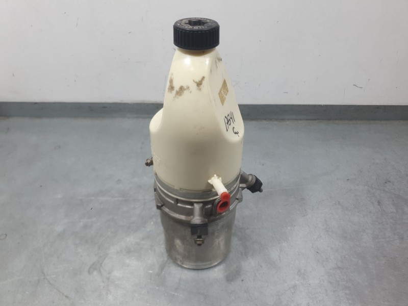 Recambio de bomba direccion electrica para opel vectra c gts (z02) 1.9 cdti (f68) referencia OEM IAM 93183575  