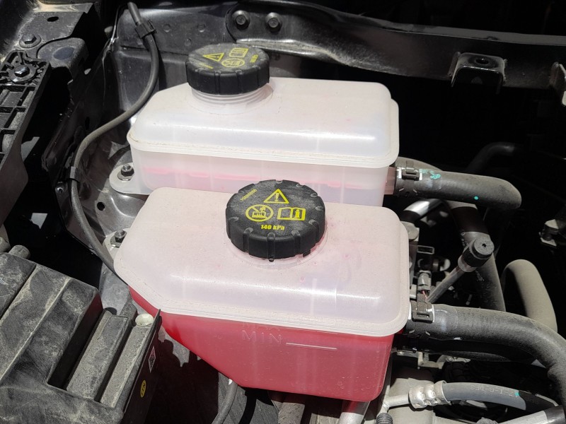 Recambio de deposito expansion para mg mg 4 (eh32) ev referencia OEM IAM 10985229 10985228 