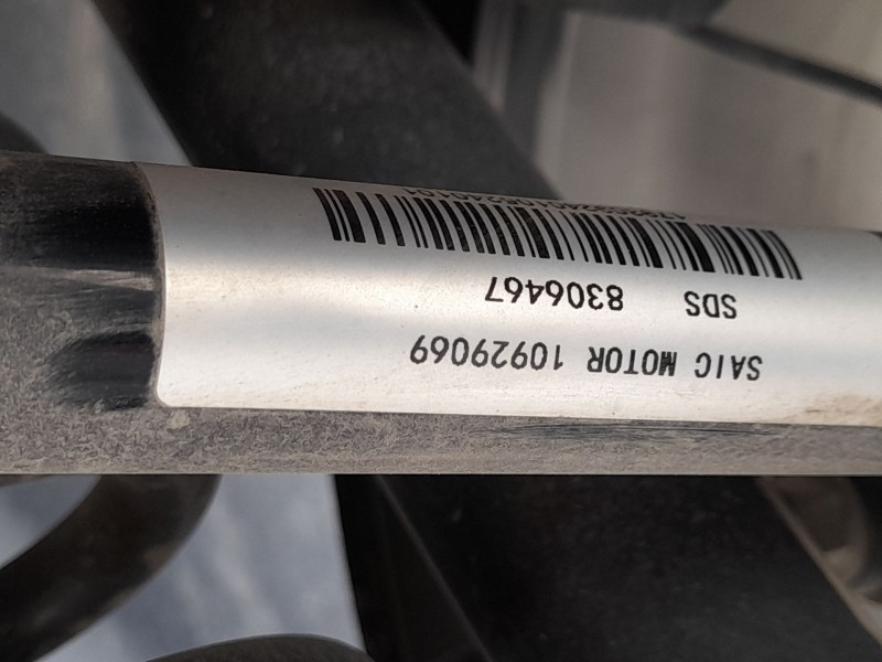 Recambio de transmision trasera izquierda para mg mg 4 (eh32) ev referencia OEM IAM 11643315  