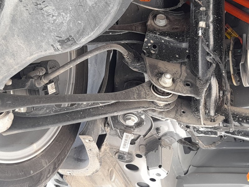 Recambio de puente trasero para mg mg 4 (eh32) ev referencia OEM IAM 11611888  