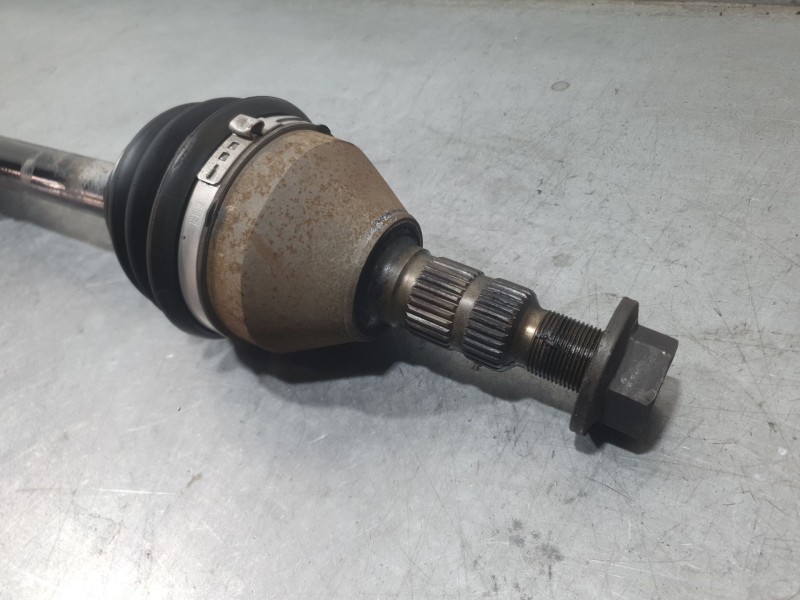 Recambio de transmision delantera derecha para opel vectra c gts (z02) 1.9 cdti (f68) referencia OEM IAM 9186550  