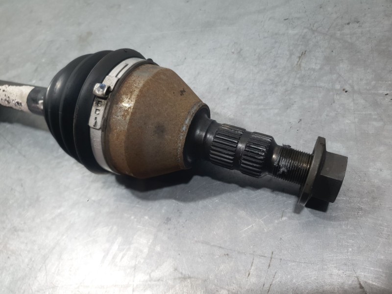 Recambio de transmision delantera izquierda para opel vectra c gts (z02) 1.9 cdti (f68) referencia OEM IAM 13166590  