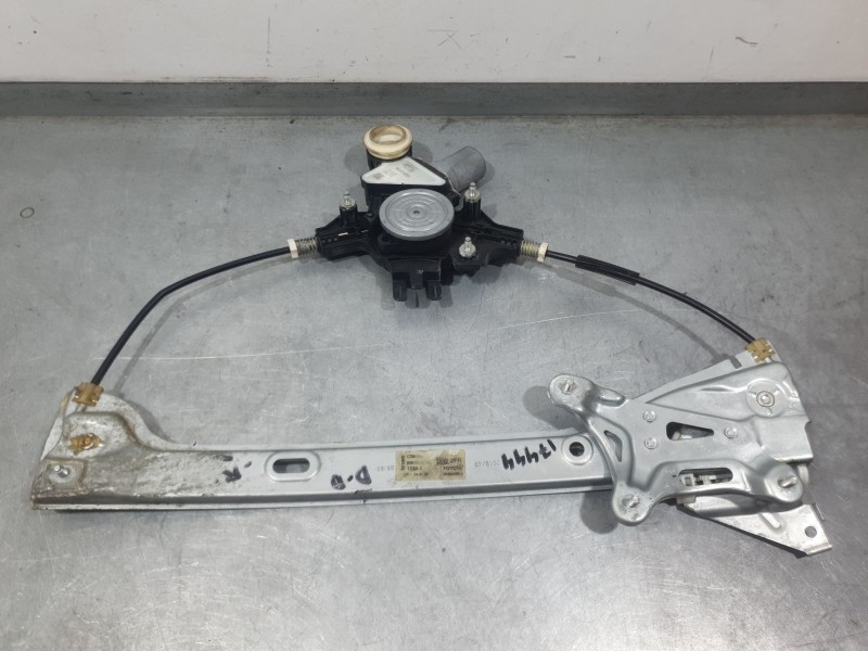 Recambio de elevalunas delantero derecho para toyota corolla ranchera familiar (_e21_) 1.8 hybrid (zwe211) referencia OEM IAM 69