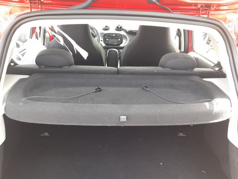 Recambio de bandeja trasera para smart forfour hatchback (453) electric drive / eq (453.091) referencia OEM IAM AA4538681700  