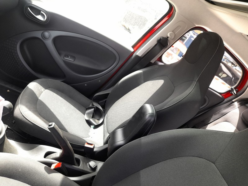 Recambio de asiento delantero derecho para smart forfour hatchback (453) electric drive / eq (453.091) referencia OEM IAM   