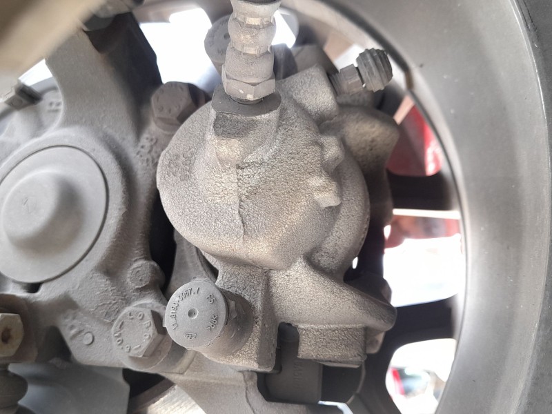 Recambio de pinza freno delantera derecha para smart forfour hatchback (453) electric drive / eq (453.091) referencia OEM IAM A4