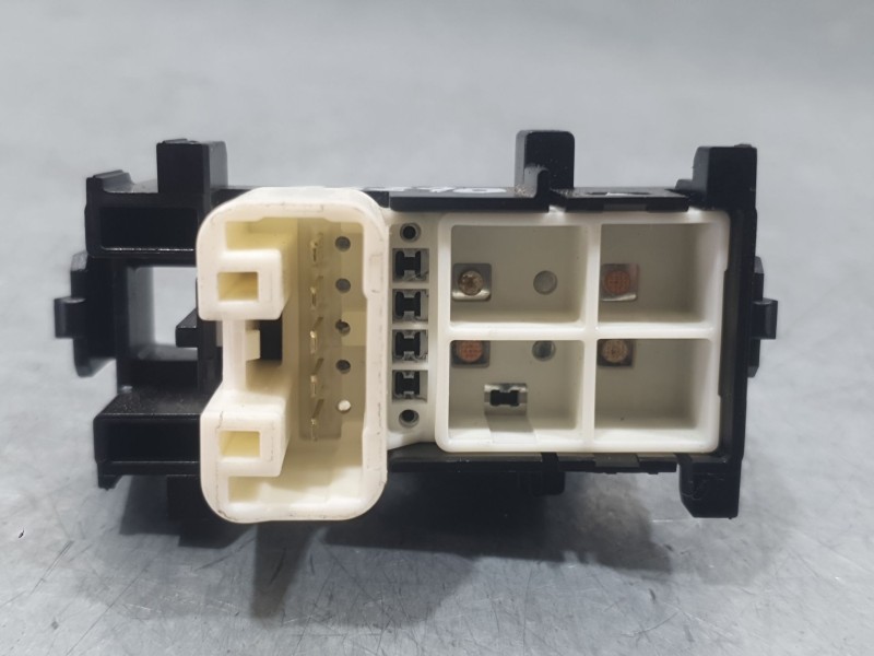 Recambio de mando elevalunas trasero izquierdo para toyota rav 4 exclusive referencia OEM IAM 8292T54 7427242030 