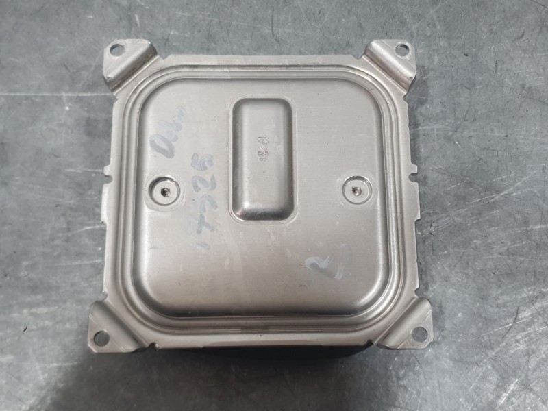 Recambio de centralita faros xenon para renault captur ii (hf_) tce 100 (hfmt) referencia OEM IAM 260556623R A2C90665803 CONTINE