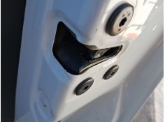 CERRADURA PUERTA DELANTERA DERECHA 805024778R 