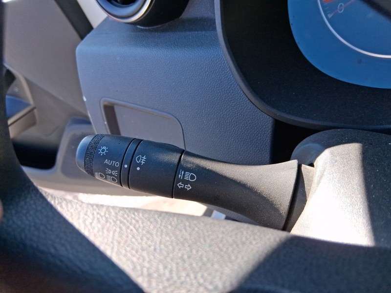 Recambio de mando luces y limpia para dacia duster (hm_) 1.0 tce 100 (hmmt) referencia OEM IAM 255672798R  