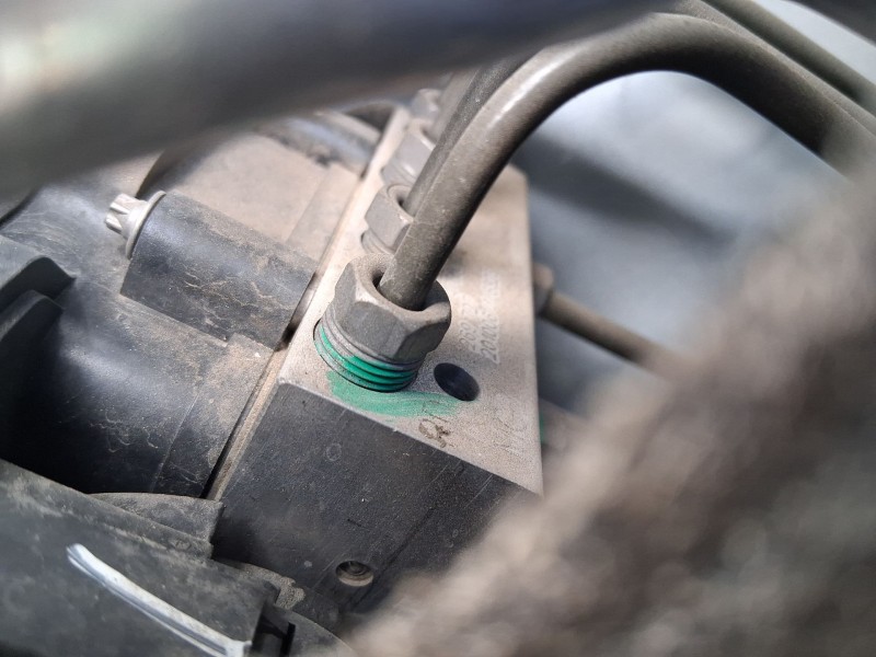 Recambio de abs para dacia duster (hm_) 1.0 tce 100 (hmmt) referencia OEM IAM 476605586R  