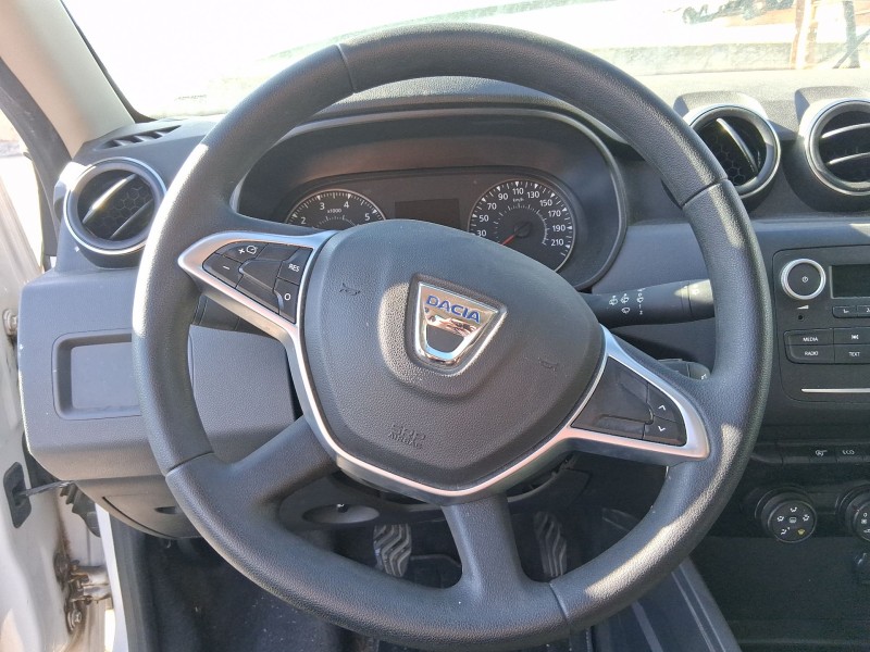 Recambio de volante para dacia duster (hm_) 1.0 tce 100 (hmmt) referencia OEM IAM 484002560R  