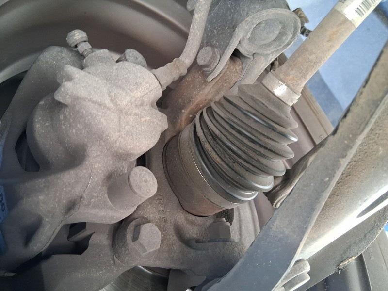 Recambio de mangueta delantera derecha para dacia duster (hm_) 1.0 tce 100 (hmmt) referencia OEM IAM 8200881829  