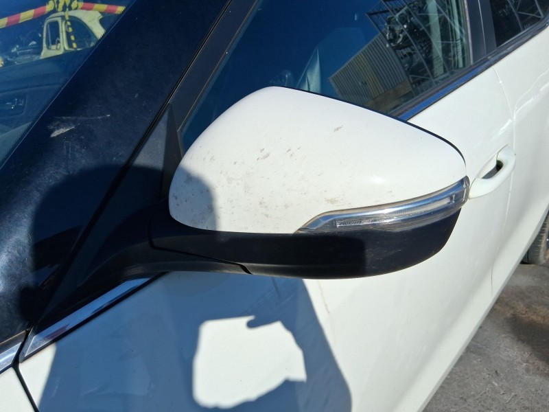 Recambio de retrovisor izquierdo para ssangyong tivoli 1.6 xdi 160 referencia OEM IAM 78950352A0 ELECTRICO 
