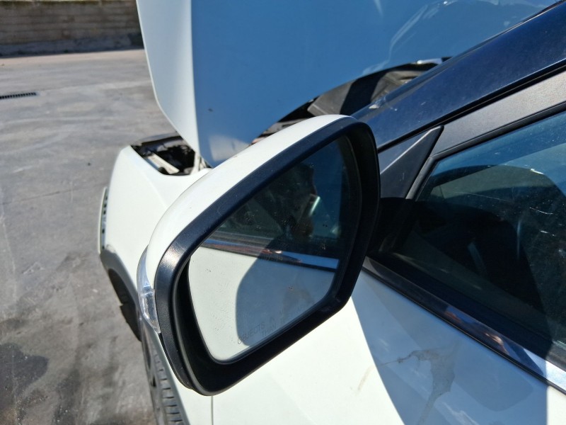 Recambio de retrovisor izquierdo para ssangyong tivoli 1.6 xdi 160 referencia OEM IAM 78950352A0 ELECTRICO 