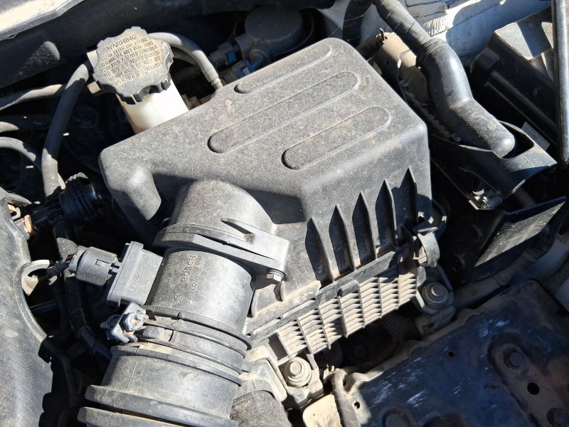 Recambio de carcasa filtro aire para ssangyong tivoli 1.6 xdi 160 referencia OEM IAM 2311035102  