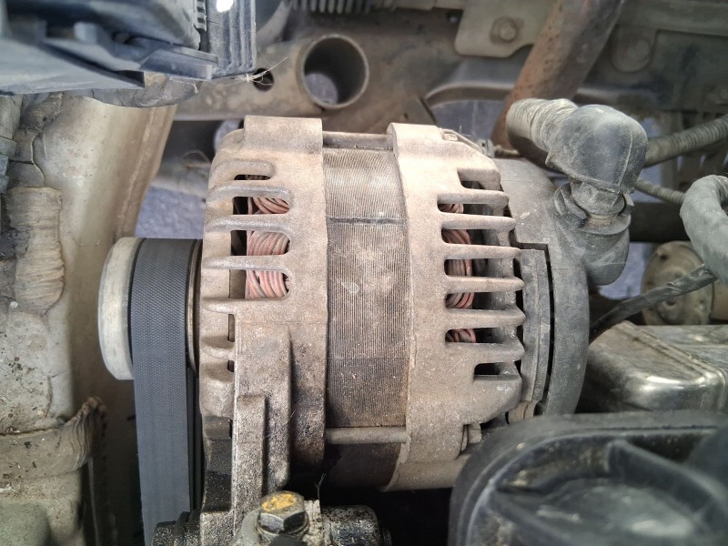 Recambio de alternador para ssangyong tivoli 1.6 xdi 160 referencia OEM IAM 1731540202  