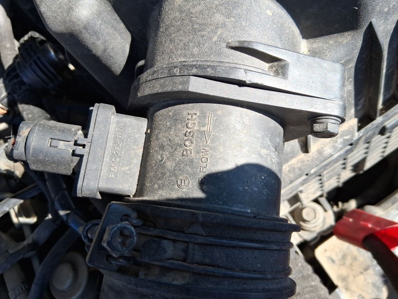 Recambio de caudalimetro para ssangyong tivoli 1.6 xdi 160 referencia OEM IAM 6730940048  